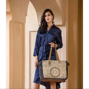 WINTER VOYAGE WEEKENDER BAG